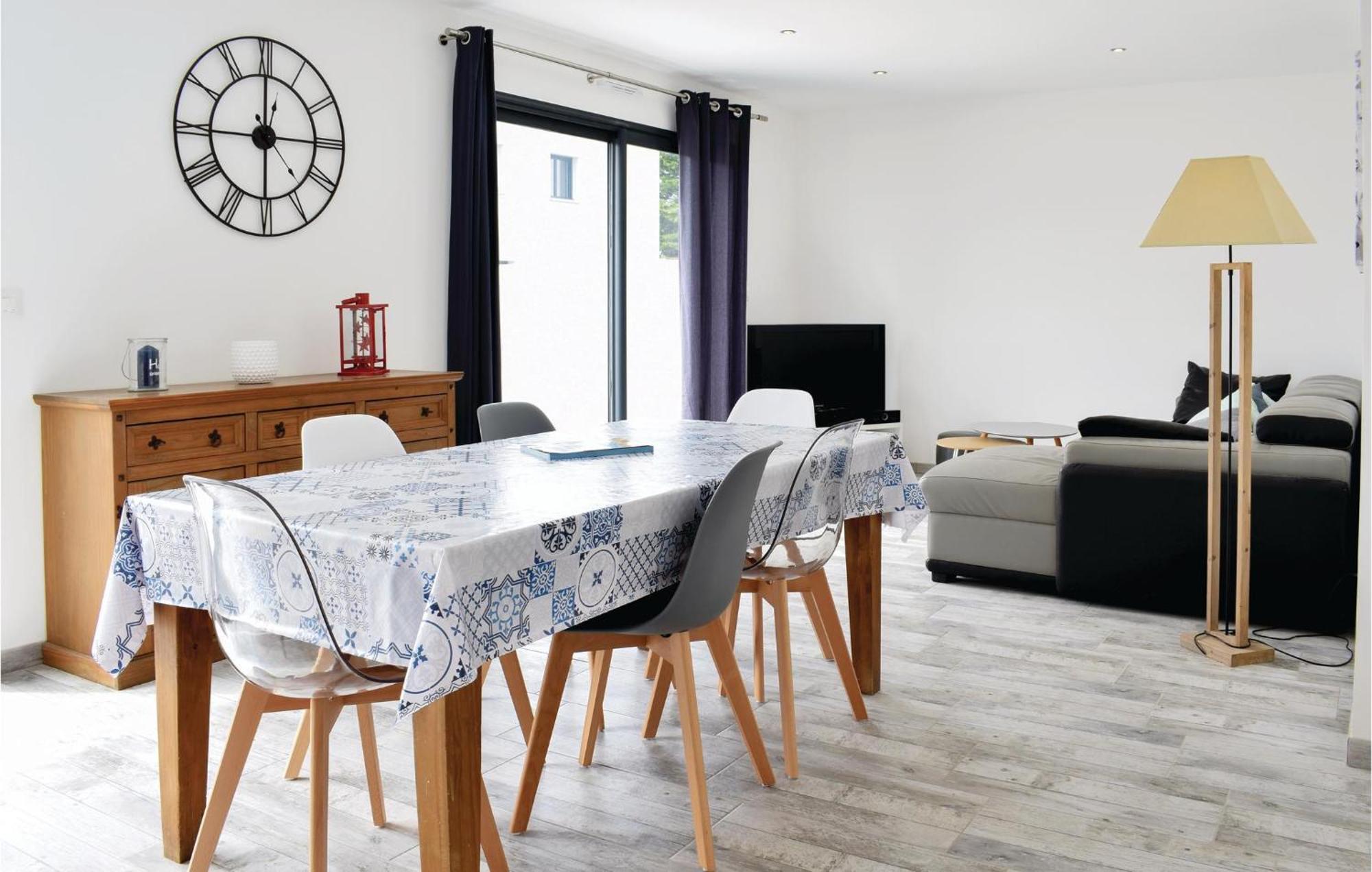 Amazing Home In Saint-Germain-Sur-Ay With Wifi Екстер'єр фото